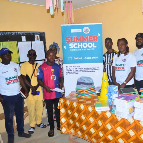 ong-e2d-Distribution de kits scolaires