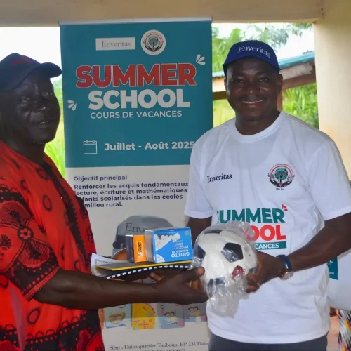 ong-e2d-Distribution de kits scolaires (3)